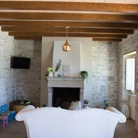 Casantica Agriresort -suites & Casa Sull'albero *